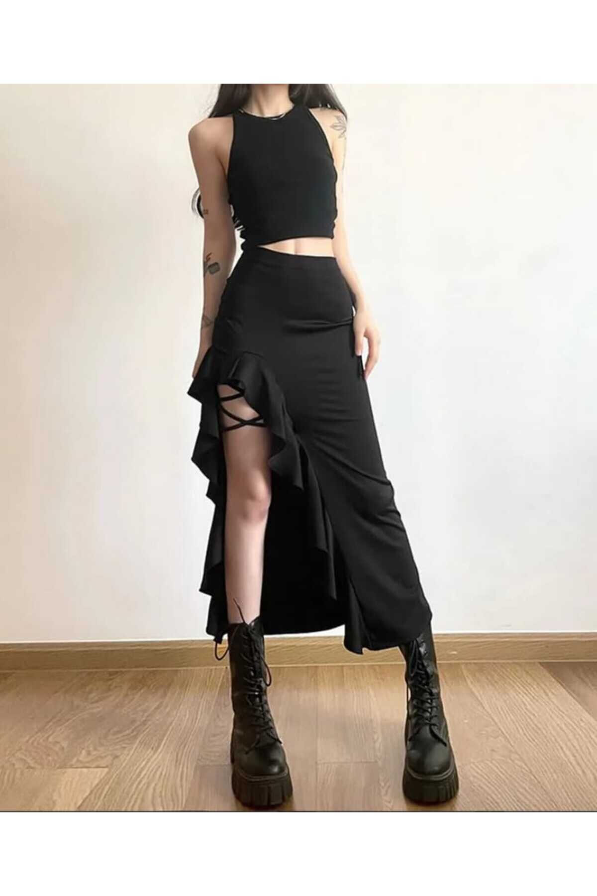 Siyah Etnik Uzun Maksi Balık Model Gotik Tarz Volanlı Yırtmaçlı Fırfırlı Etek - Charango