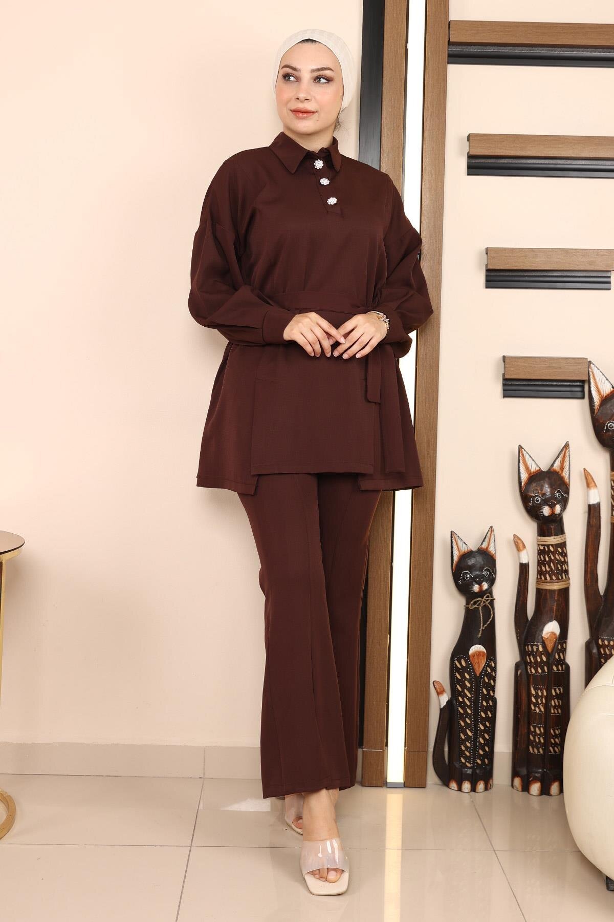 طقم محتشم ثنائي بني بفتحات - Missvalle