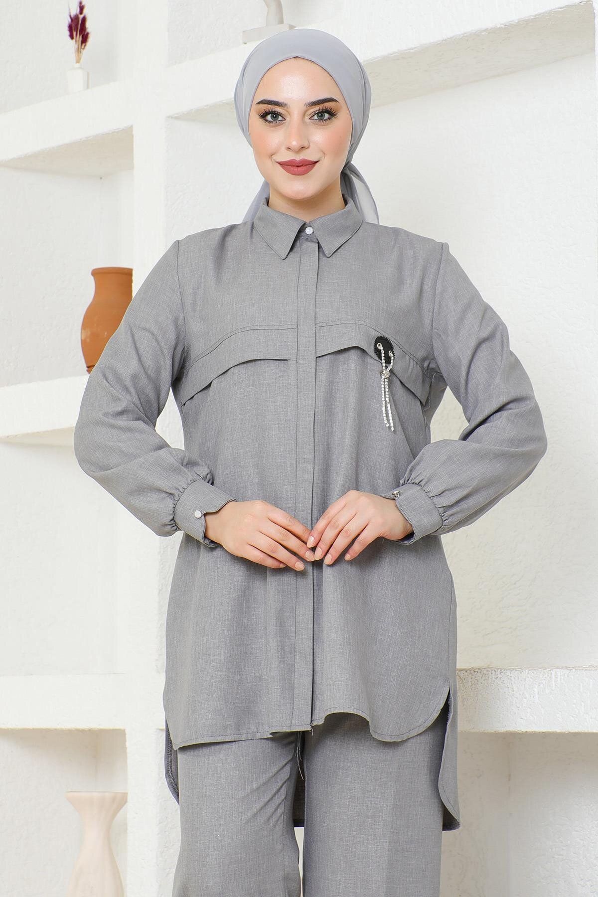 Modest Chain-Detailed Emblem Two-Piece Set - Grey - Modamihram
