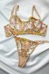 Bej Dantel İşlemeli Cameron Bralet Takım