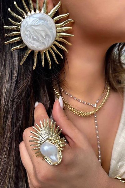 Gold Sedef Işıltısı Küpe