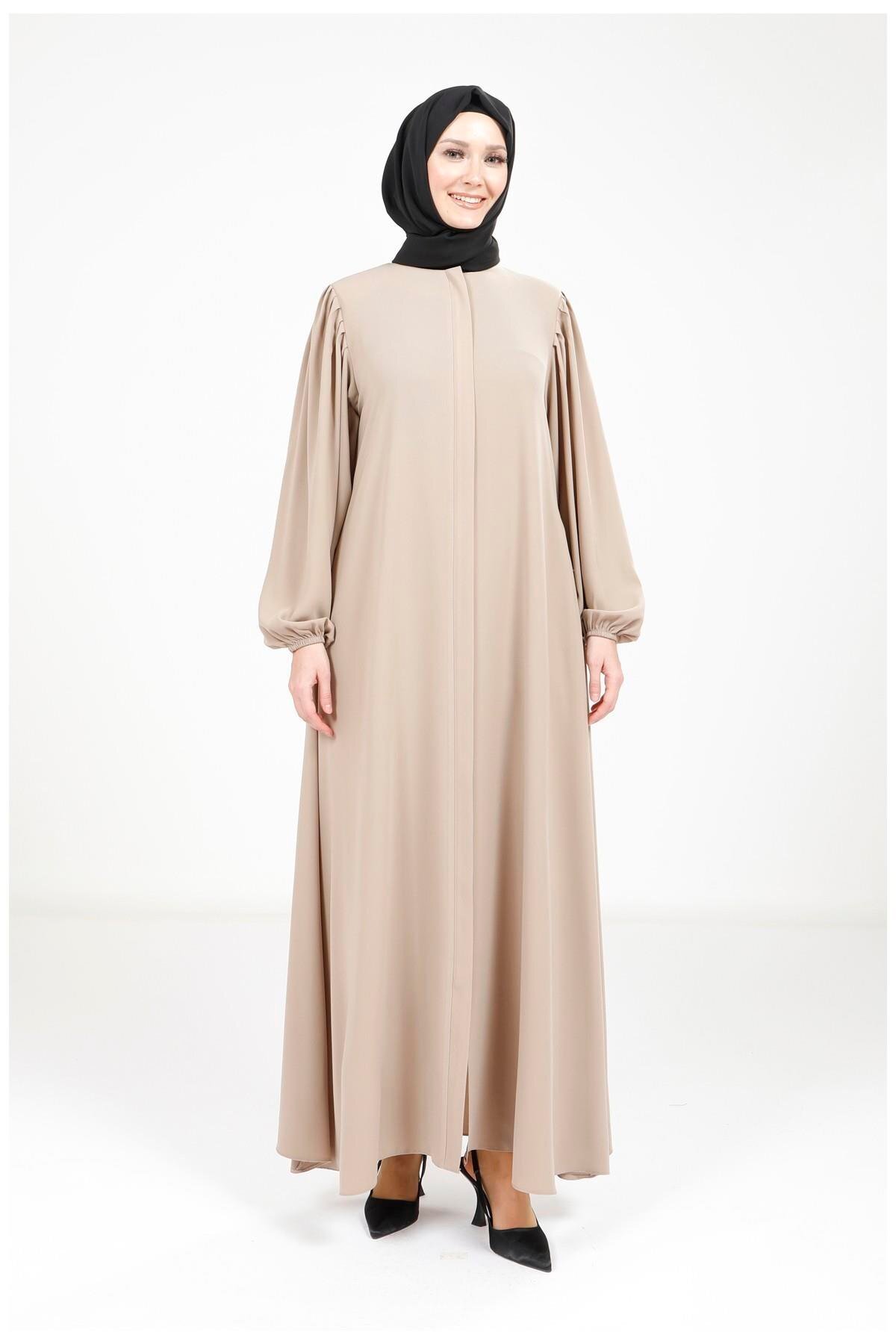 عباية قصة كلوش بيج نسيج سمارة بأكتاف مزمومة - Beyza