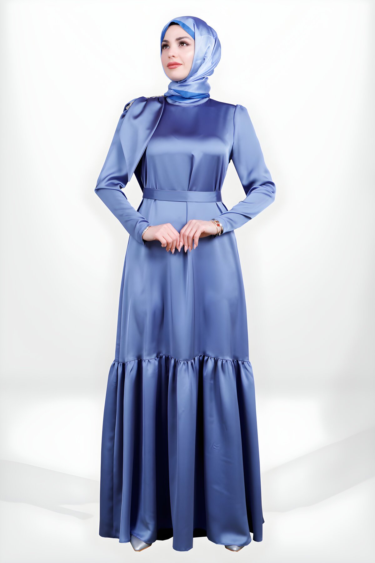 Beyza İndigo Saten Omuz Detaylı Kuşaklı Abiye Elbise
