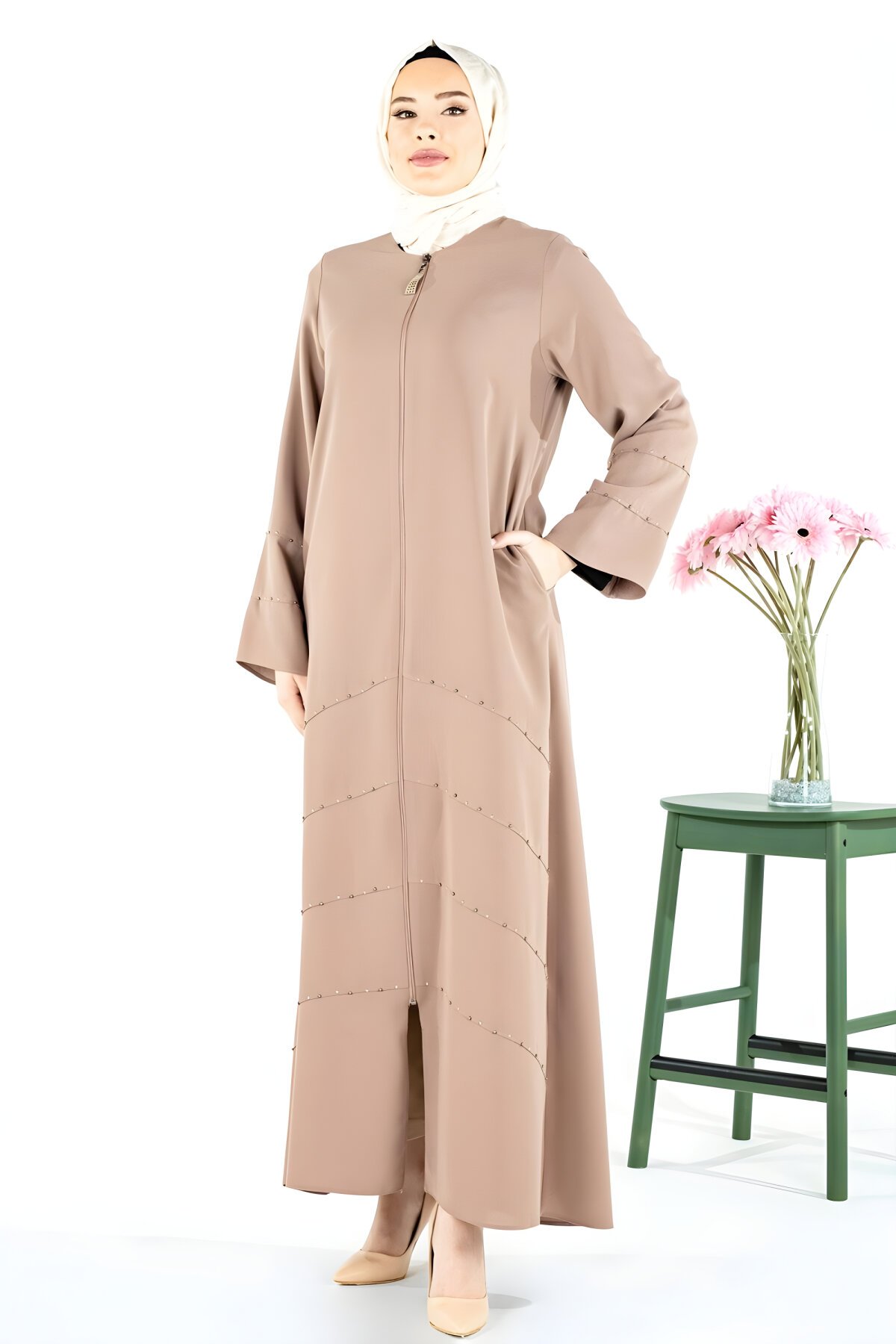 Beyza Pudra Hopa Etek Kol Metal Aksesuar Detaylı Ferace