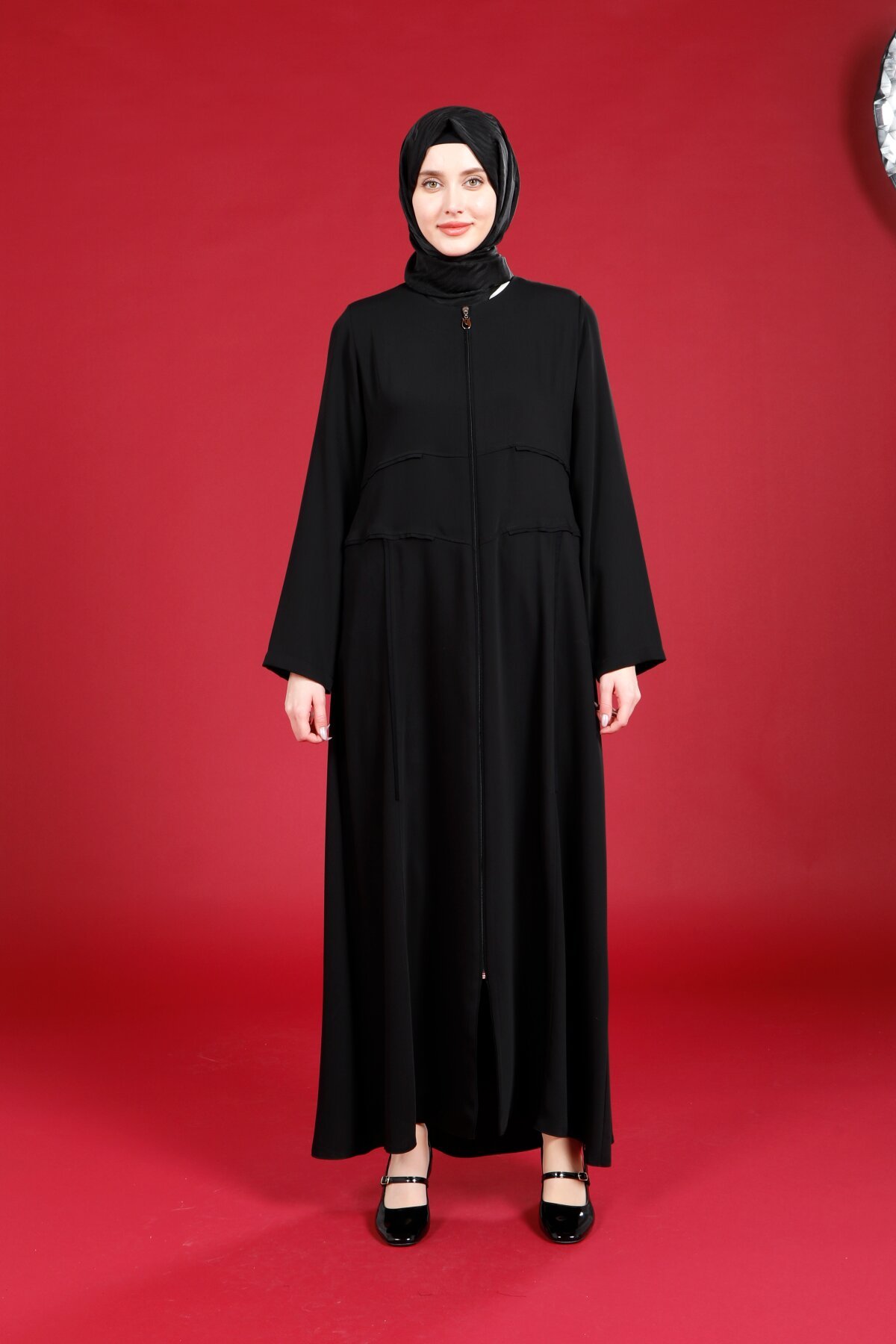 Siyah Adriana Eliz Fermuarlı Nervürlü Ferace - Beyza