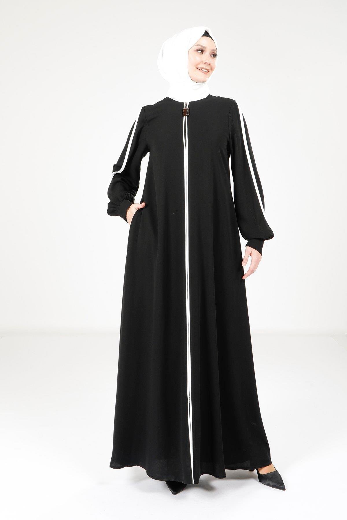 Piping Detail Abaya - Black - Beyza