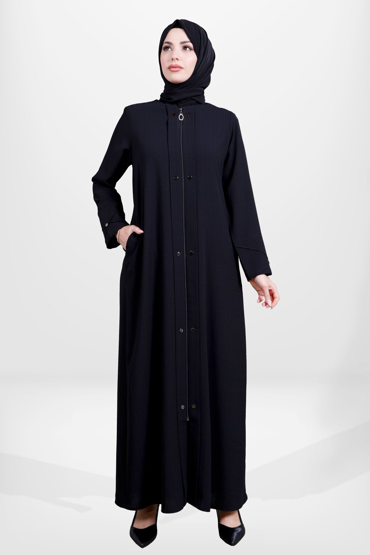 Siyah Boydan Fermuarlı Kuşgözü Detaylı Ferace - Beyza