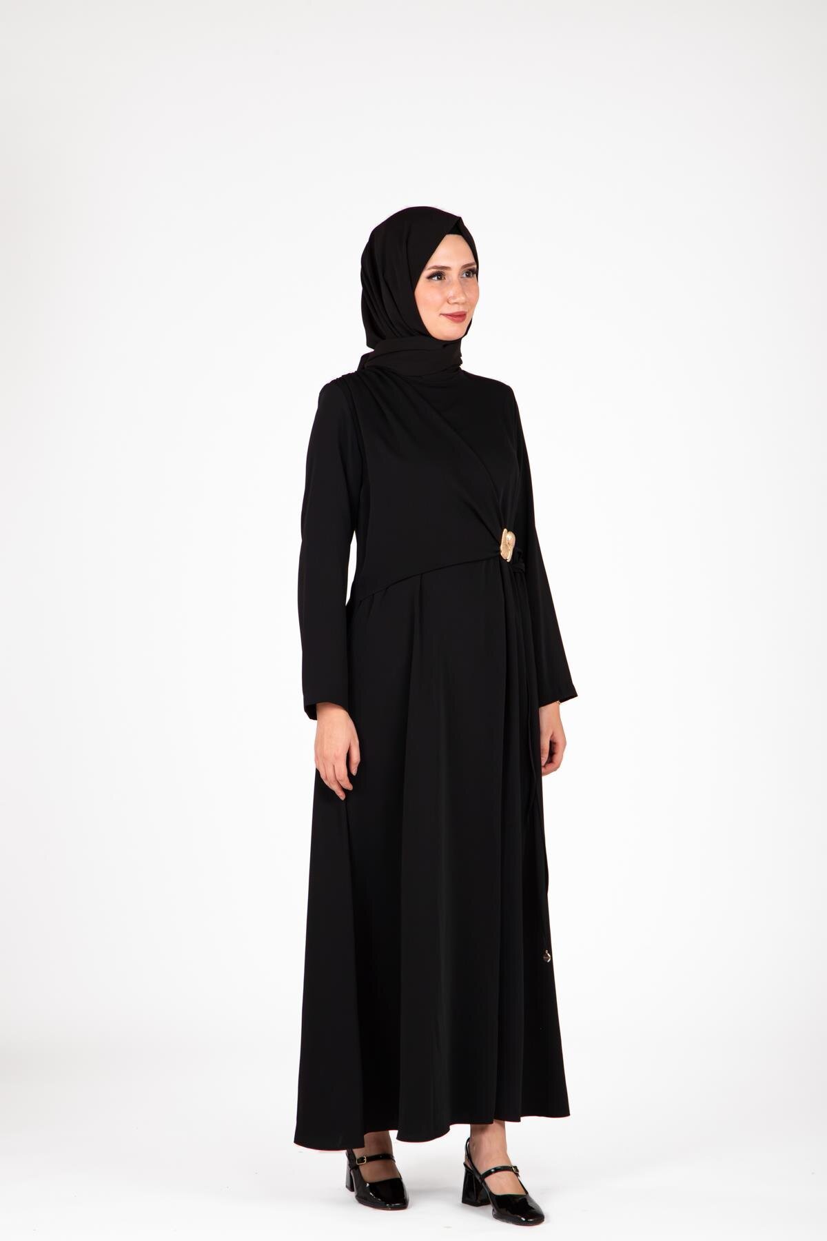 Modest Front Buckled Dress - Black - Beyza