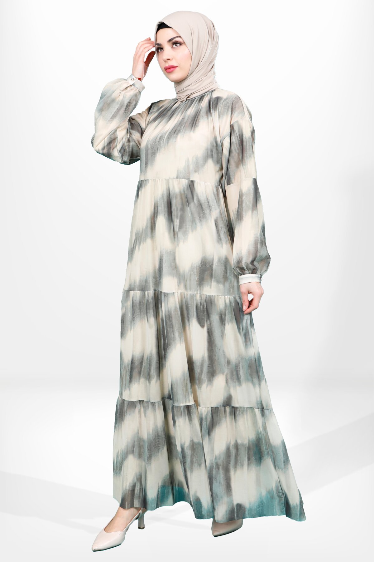 Yeşil Katlı Tül Tesettür Elbise - Beyza