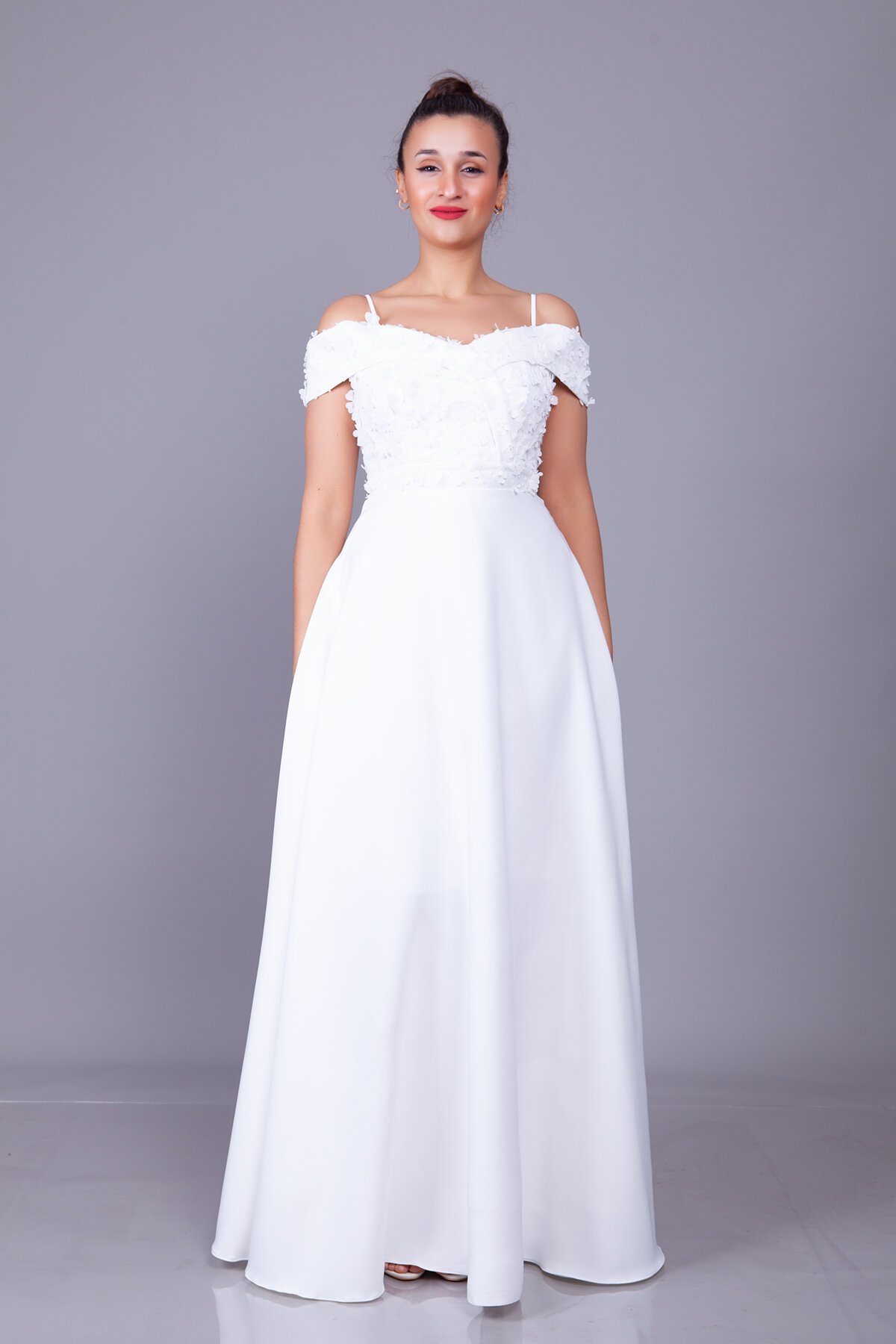 Long Flared Off-Shoulder Strappy Floral Tulle Evening Dress - White - Bidoluelbise