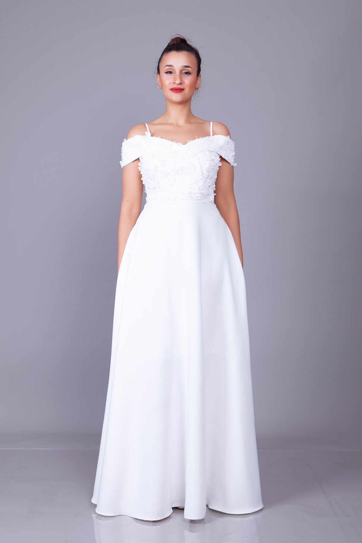 Long Flared Off-Shoulder Strappy Floral Tulle Evening Dress - White - Bidoluelbise