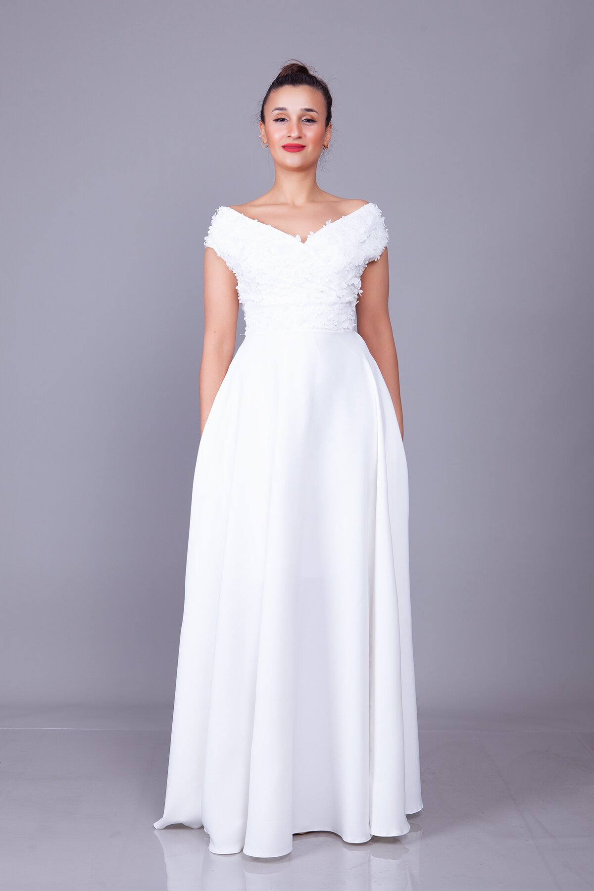Long Floral Tulle Detail Boat Neck Evening Dress - White - Bidoluelbise
