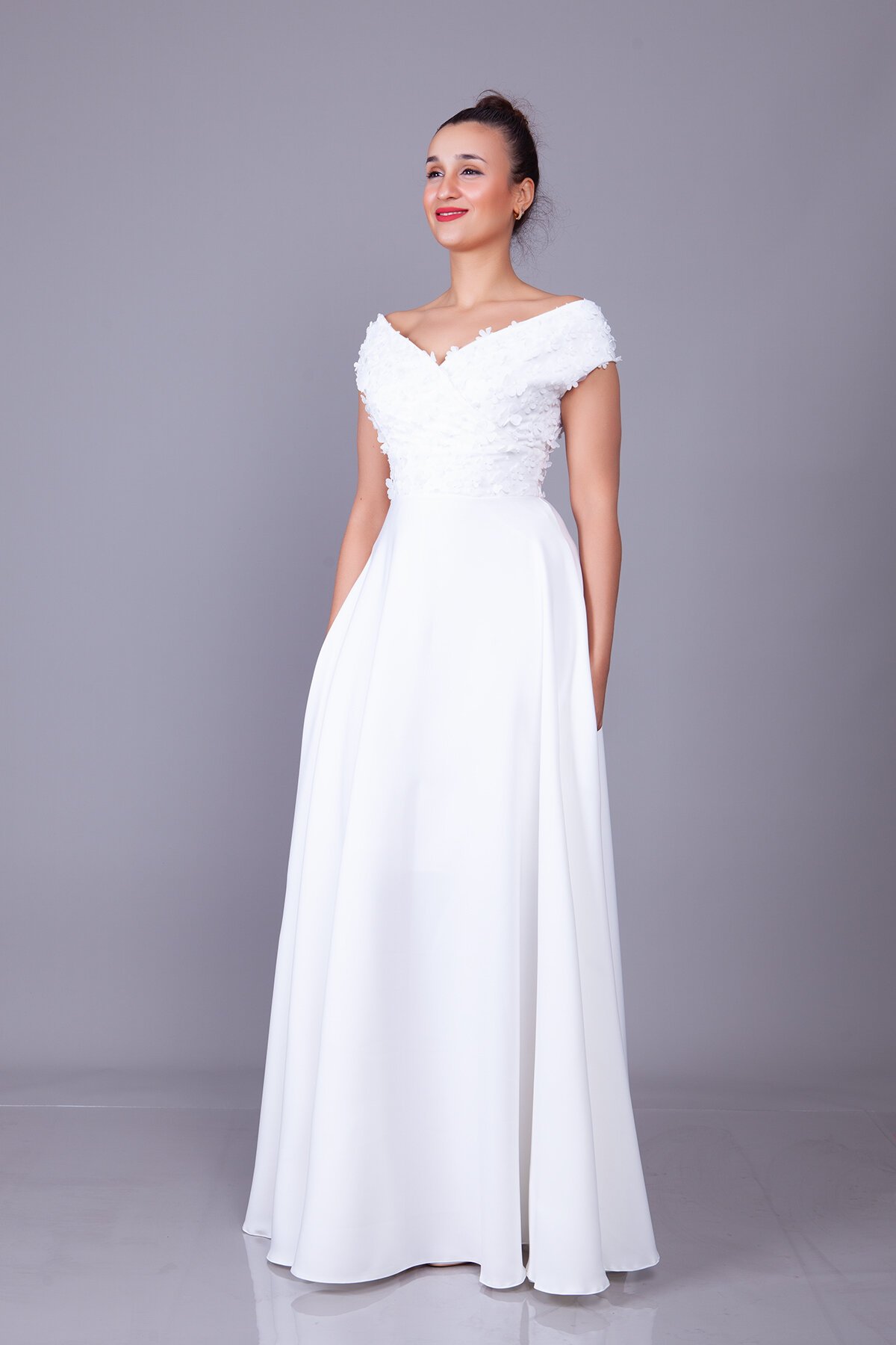Long Floral Tulle Detail Boat Neck Evening Dress - White - Bidoluelbise