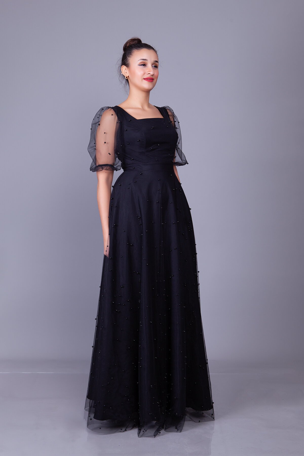 Long Pearl Tulle Overlay Square Neck Balloon Sleeve Evening Dress - White - Bidoluelbise