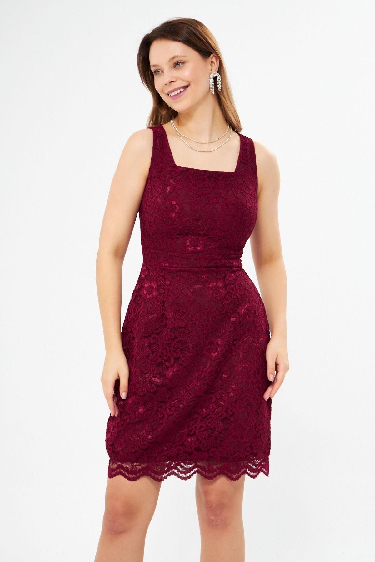 Bordo Mini Geniş Askılı Kare Yaka Fransız Dantel Abiye Elbise - Bidoluelbise