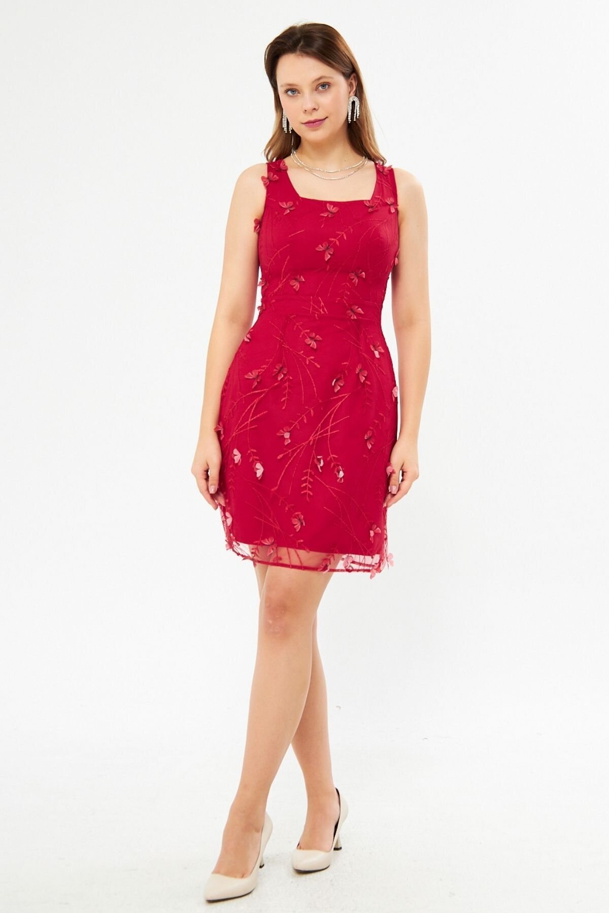 Kırmızı Kelebek Dantel Mini Boyutlu Kare Yaka Abiye Elbise - Bidoluelbise