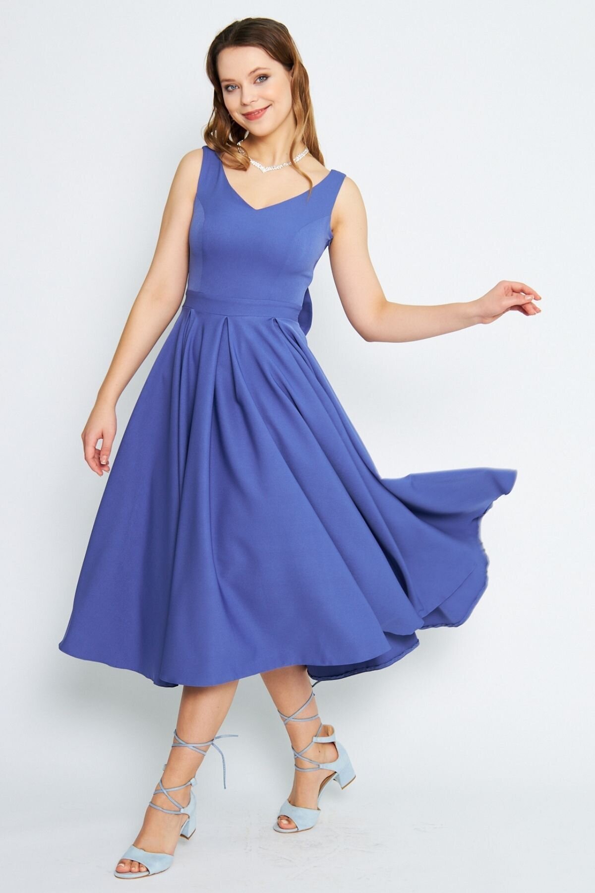 Kot Mavi Midi Boy Kloş V Yaka Pileli Sırtı Fiyonklu Elbise - Bidoluelbise