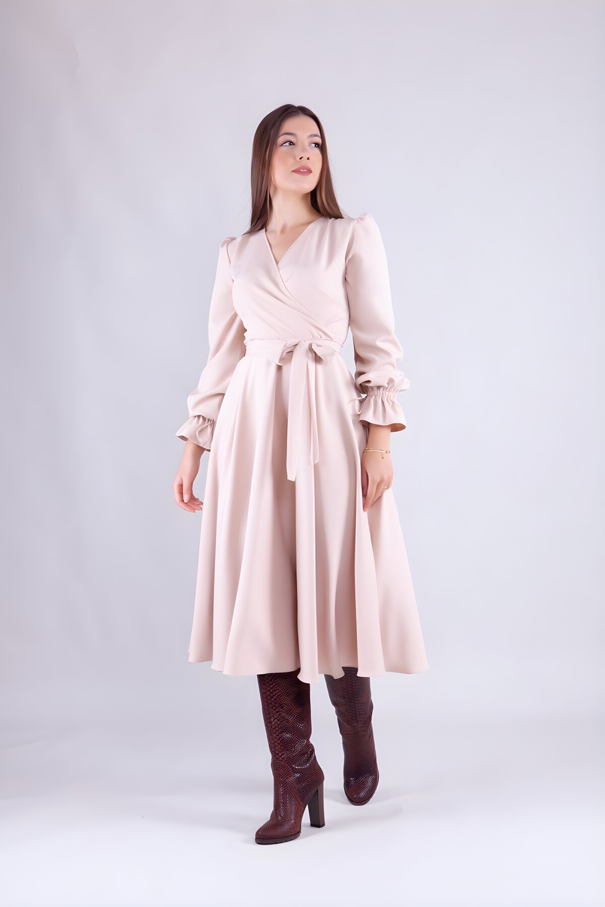Midi Long-Sleeve Wrap-Neck Dress - Cream - Bidoluelbise