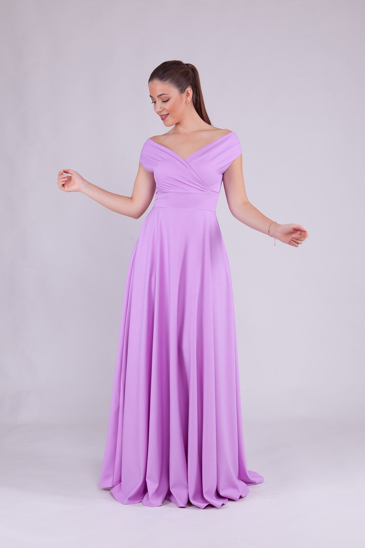 Lila Uzun Kayık Yaka Abiye Elbise - Bidoluelbise