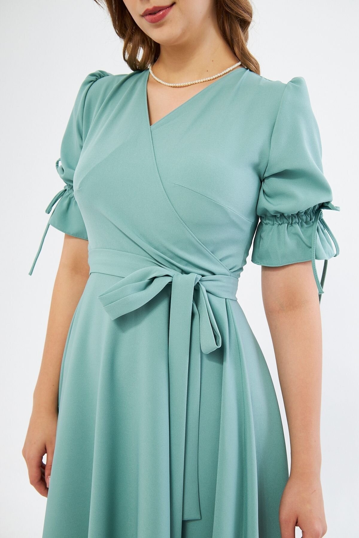 Midi Short-Sleeve Belted Wrap-Neck Dress - Mint Green - Bidoluelbise