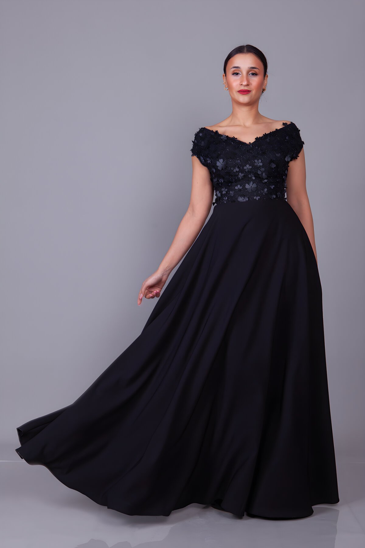 Long Floral Tulle Detail Boat Neck Evening Dress - Black - Bidoluelbise