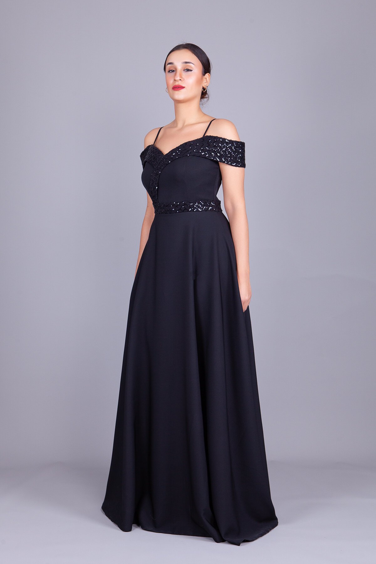 Long Flared Off-Shoulder Plaid Sequin Detail Evening Dress - Black - Bidoluelbise