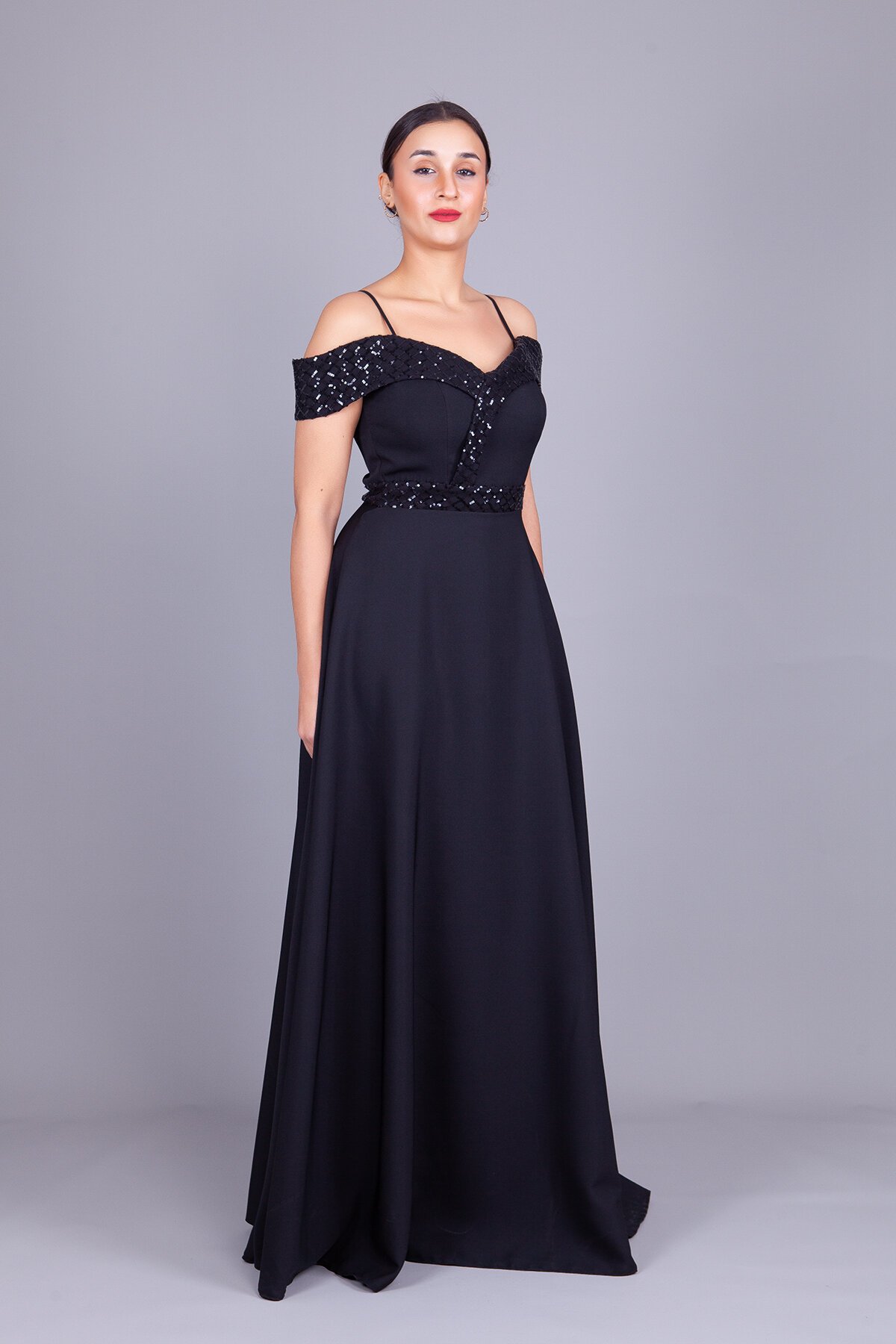 Long Flared Off-Shoulder Plaid Sequin Detail Evening Dress - Black - Bidoluelbise
