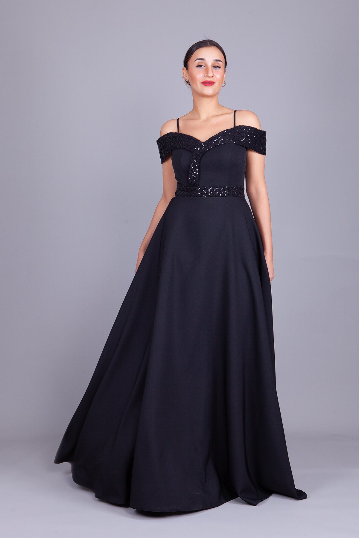 Long Flared Off-Shoulder Plaid Sequin Detail Evening Dress - Black - Bidoluelbise