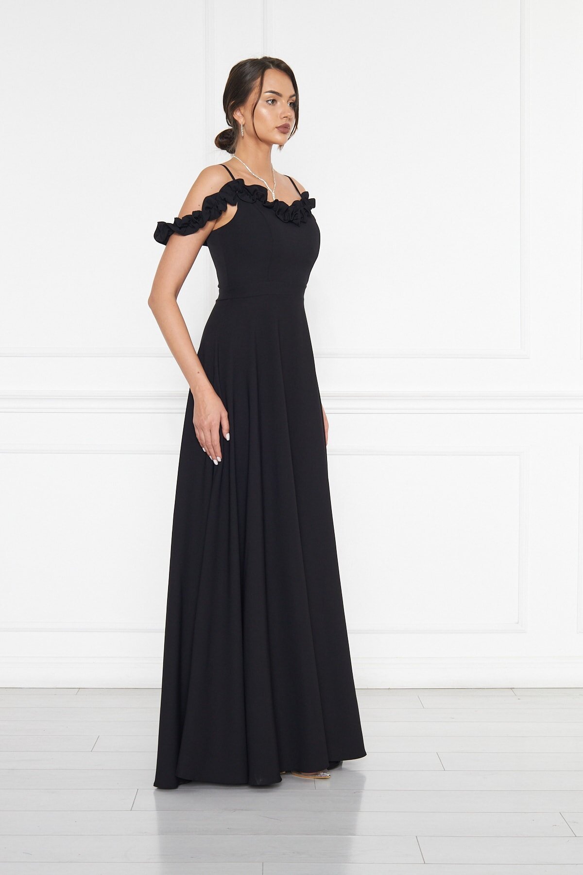 Long Flared Ruffle Detail Adjustable Straps Evening Dress - Black - Bidoluelbise
