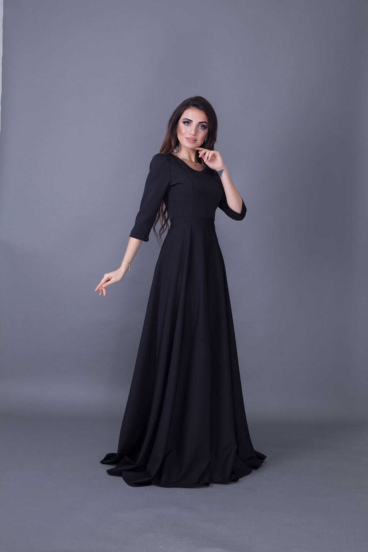 Siyah Uzun V Yaka Abiye Elbise - Bidoluelbise