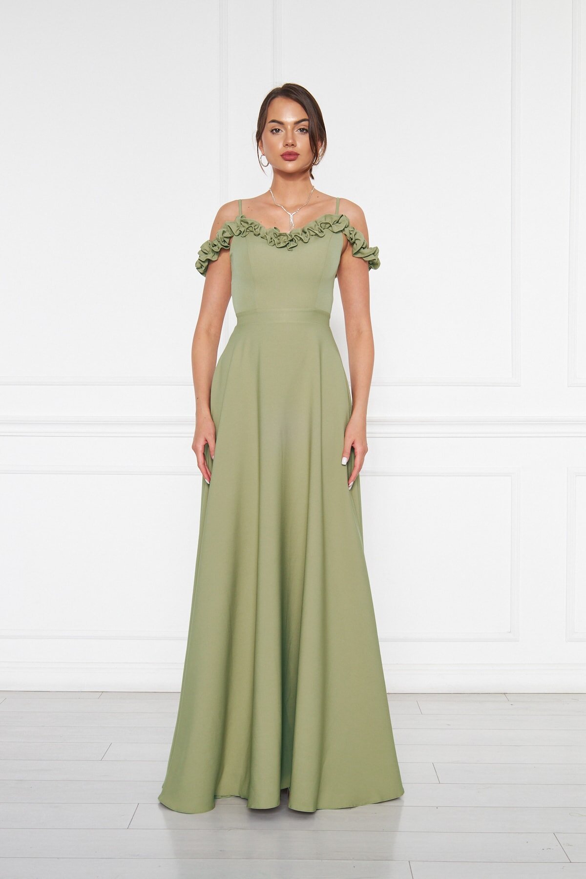 Yağ Yeşili Uzun Kloş Fırfır Detaylı Abiye Elbise - Bidoluelbise