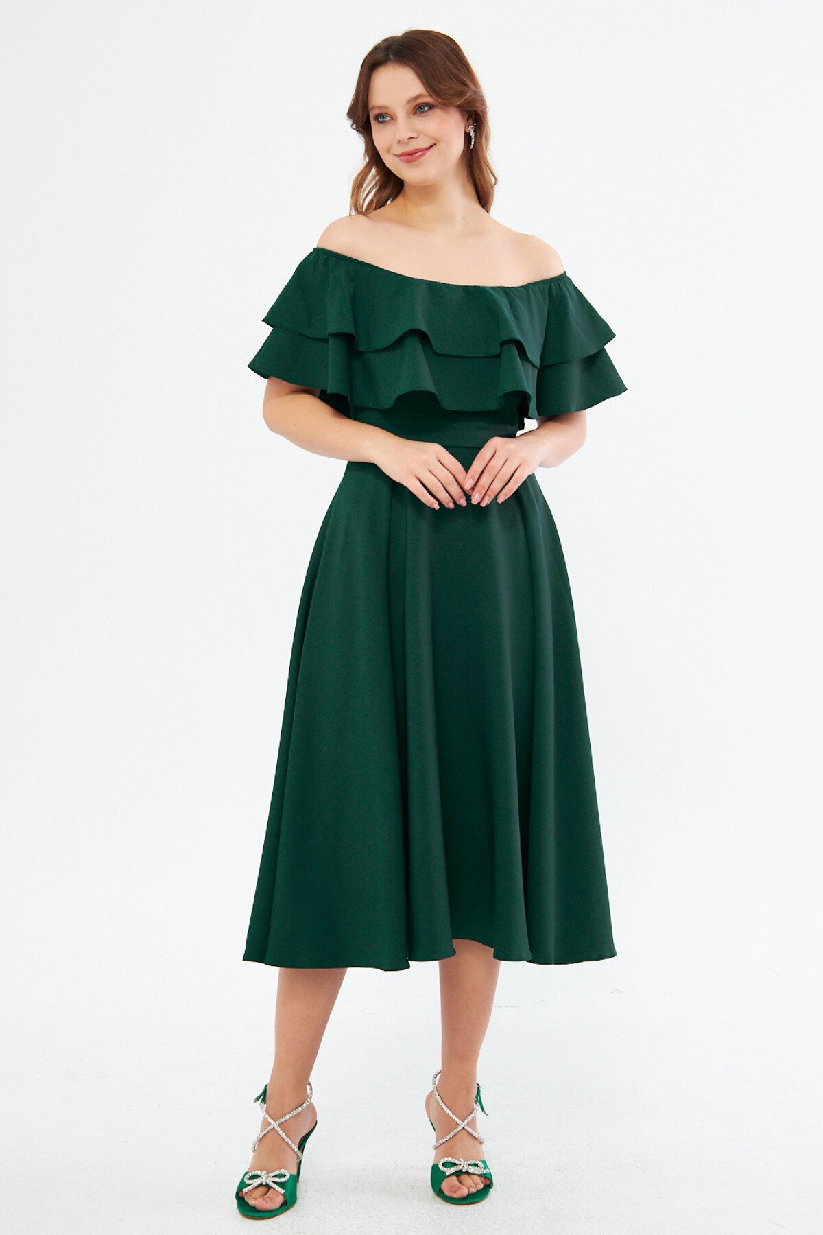 Zümrüt Yeşili Midi Dökümlü Fırfır Yaka Elbise - Bidoluelbise