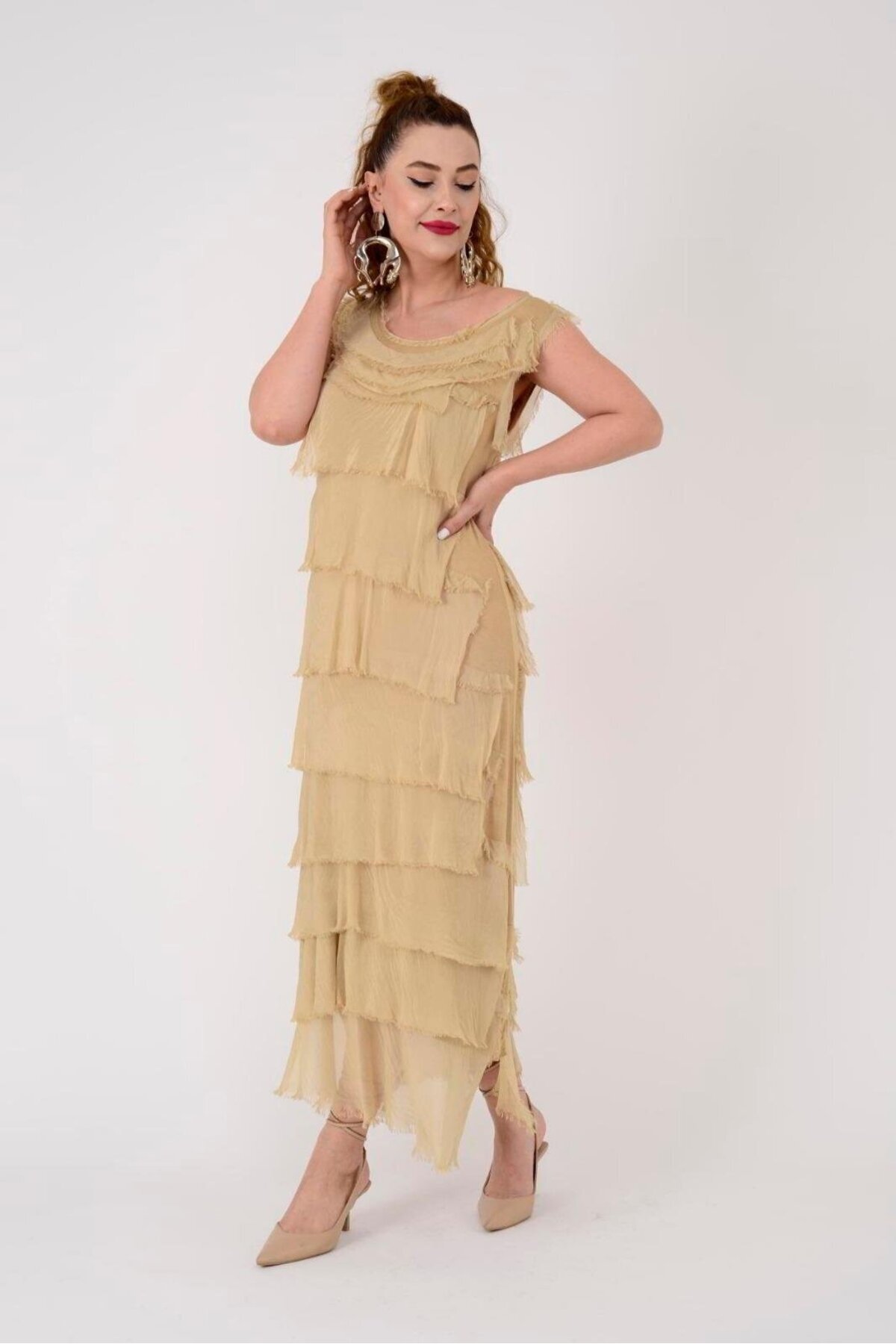 فستان طويل ذهبي حريري بقصة تنحيف إيطالية - Bohem Stil