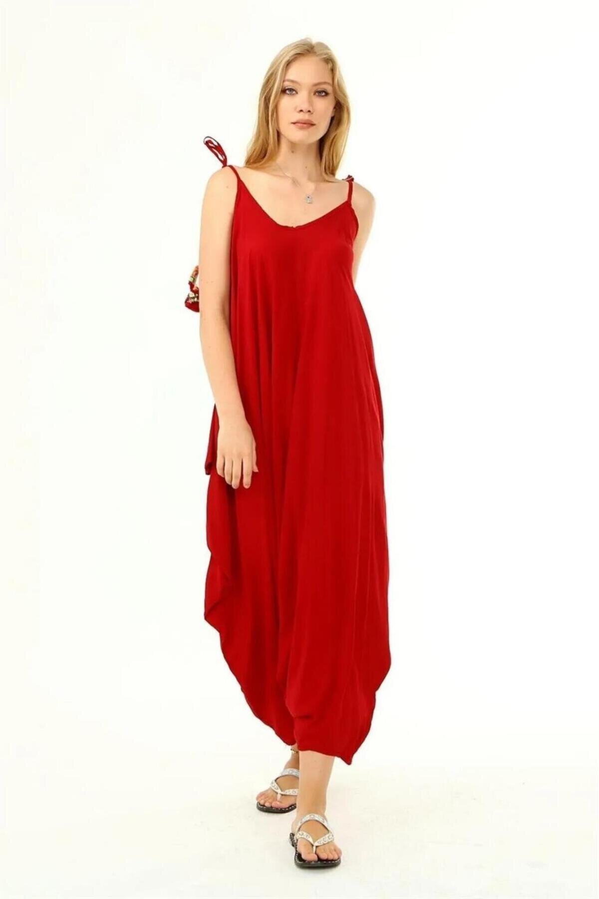 Oversize Adjustable Strap Jumpsuit with 'Eyes' Design - Red - Bohem Stil