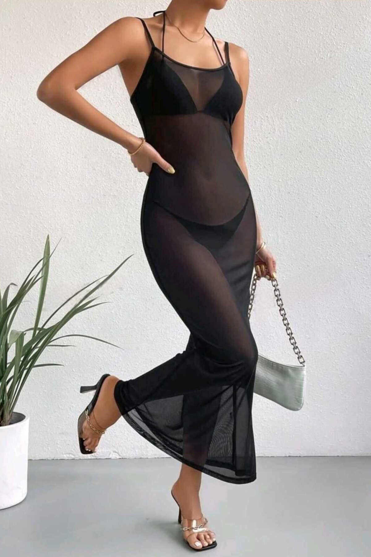 فستان شاطئ طويل بوديكون أسود تُل ليكرا بحمالات قابلة للتعديل - Charango