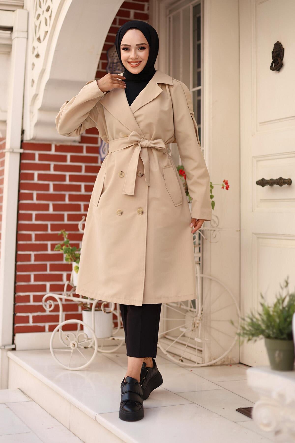 Bej Omuzu Apolet Detaylı Trençkot - Misskayle