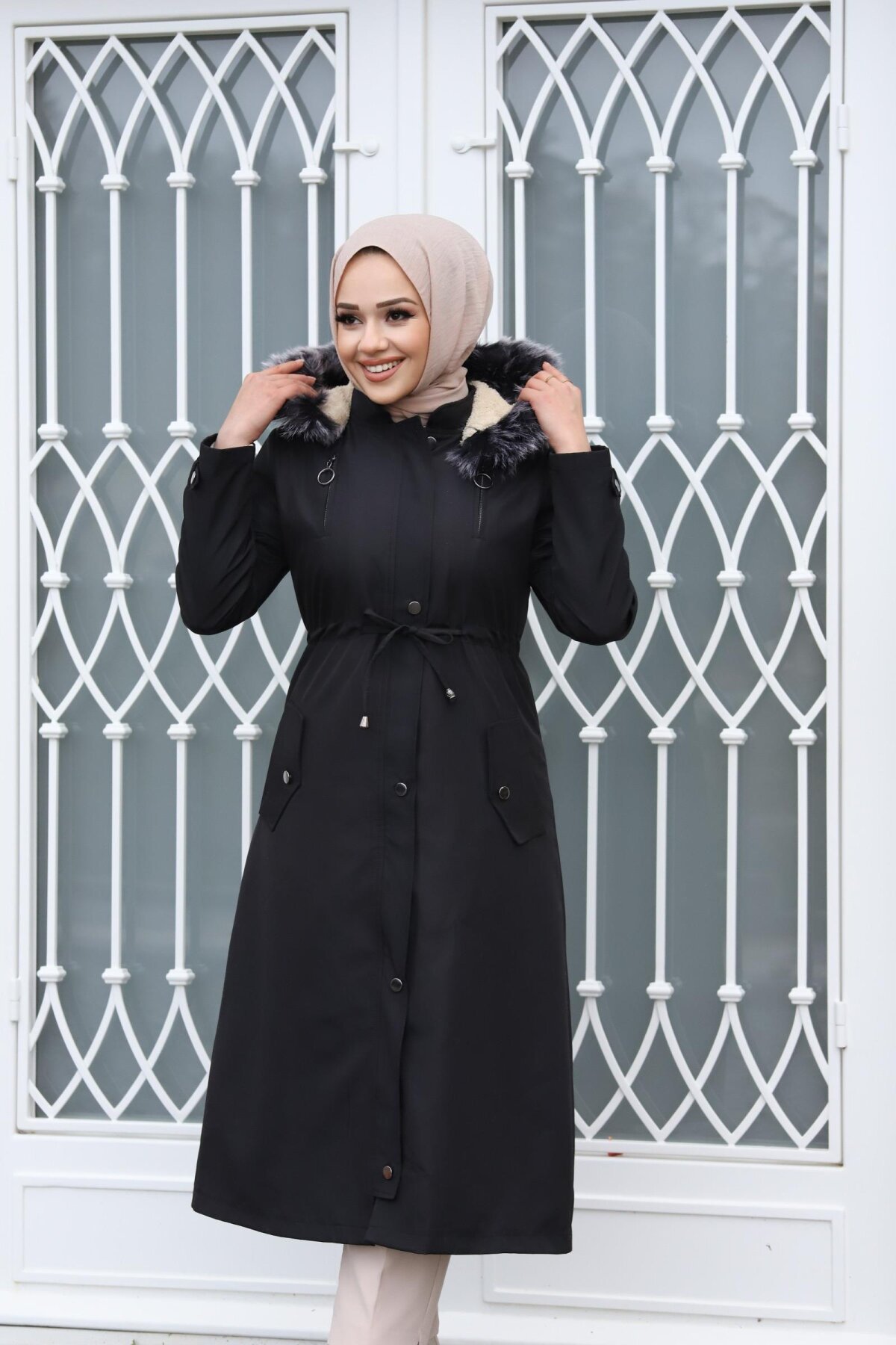 معطف أسود بتفاصيل سحاب مزدوج - Misskayle