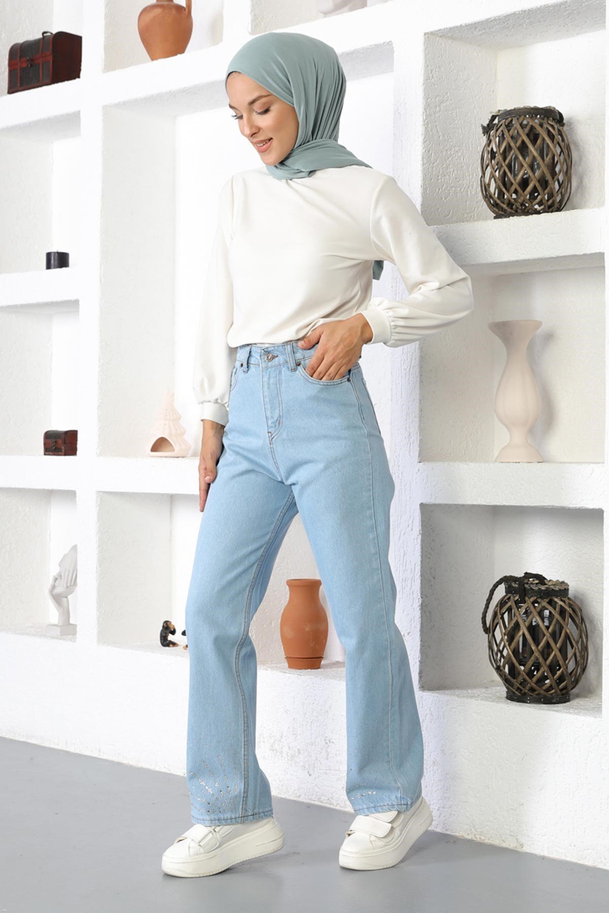 Denim Stone-Detail Modest Pants - Light Blue - Modamihram