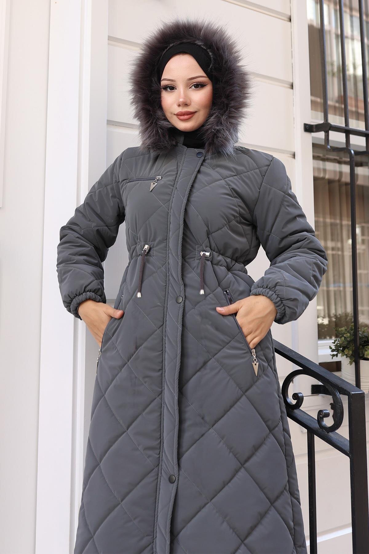 Quilted Hooded Zippered Coat - Gray - Modamihram