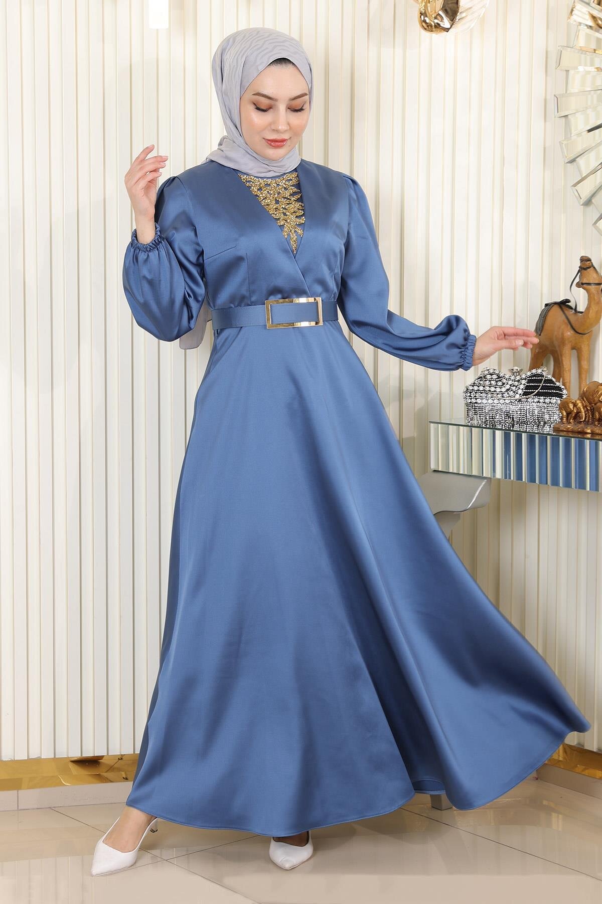 Mavi Saten Taş Detaylı Tesettür Abiye Elbise - Modamihram