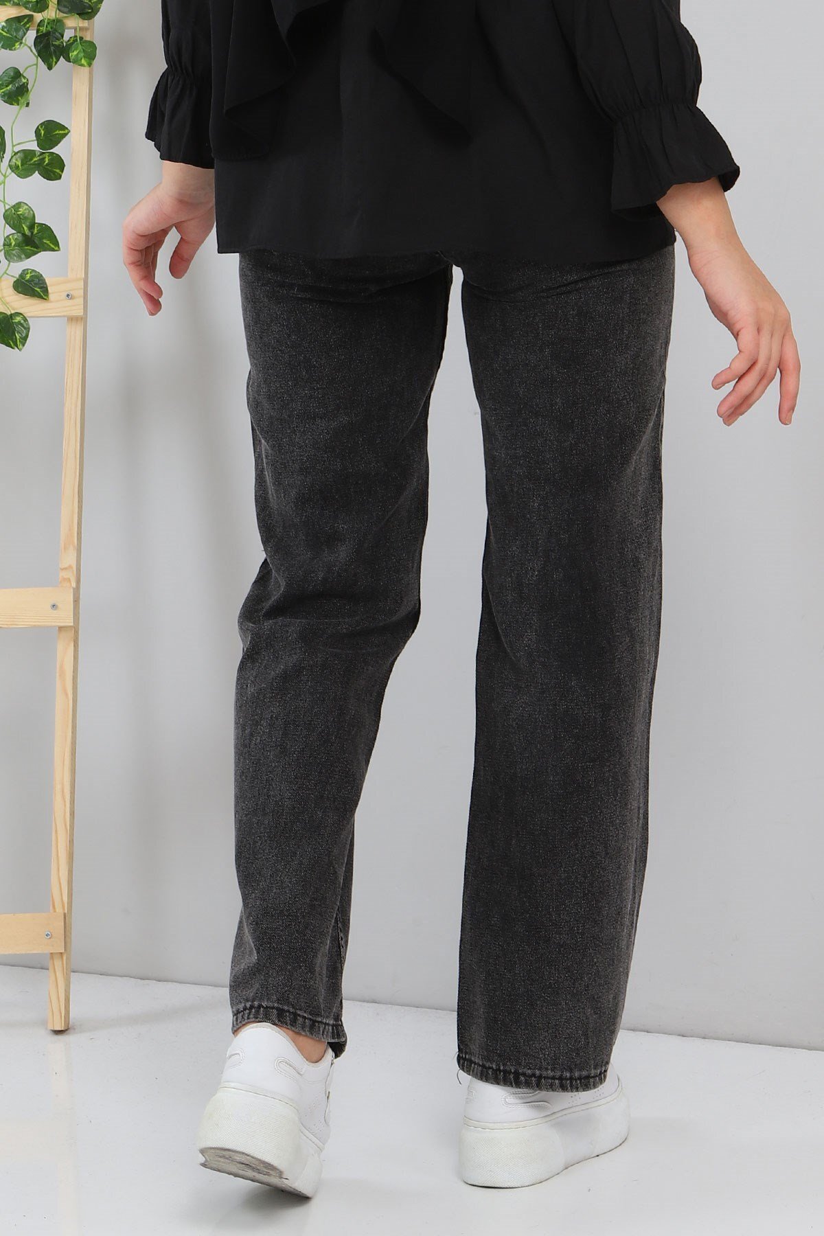 Wide Leg Denim Modest Pants - Black - Modamihram