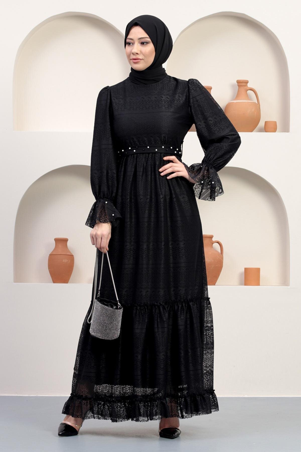 Lace Pearl-Detail Modest Evening Dress - Black - Modamihram
