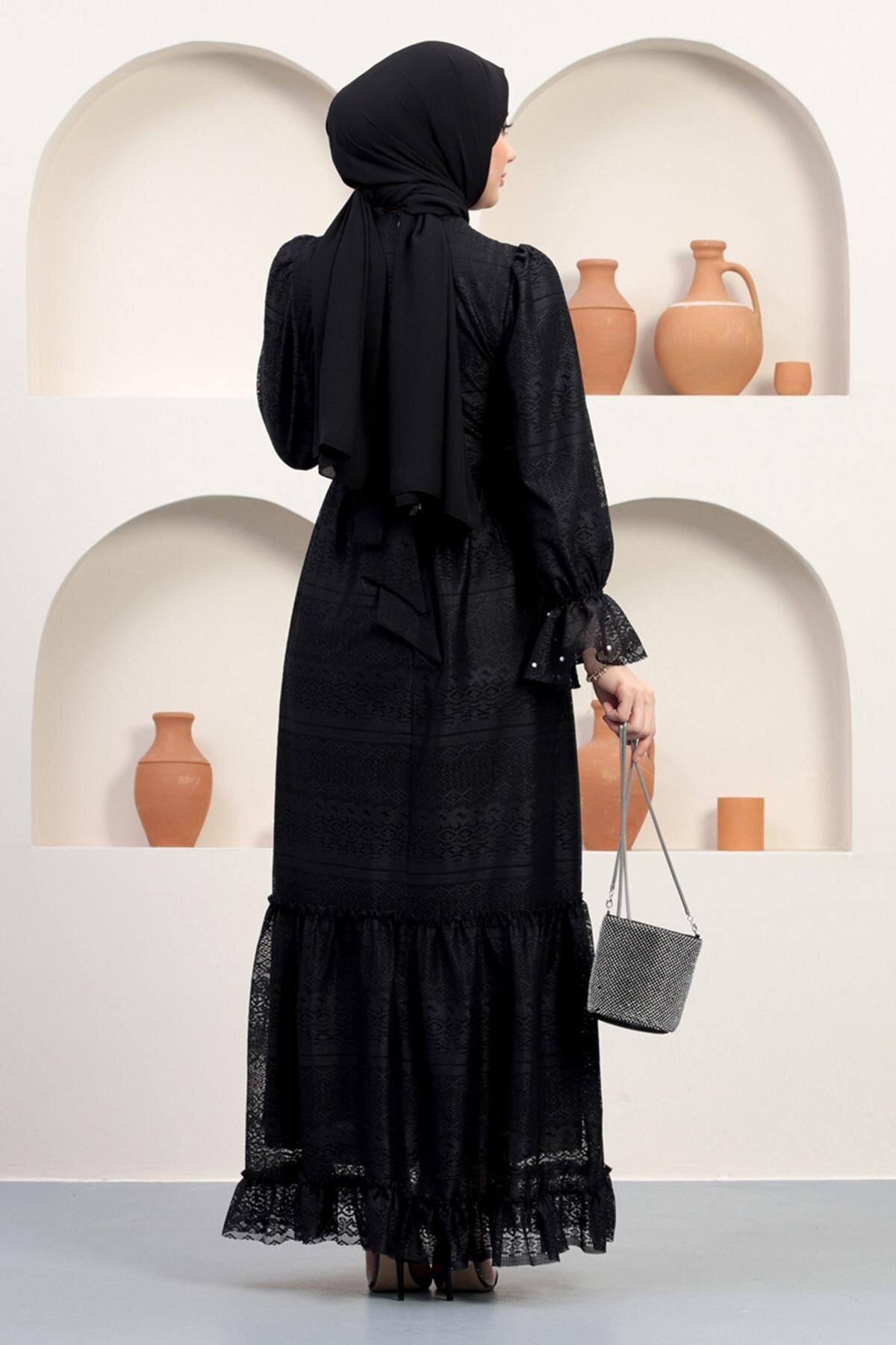 Lace Pearl-Detail Modest Evening Dress - Black - Modamihram