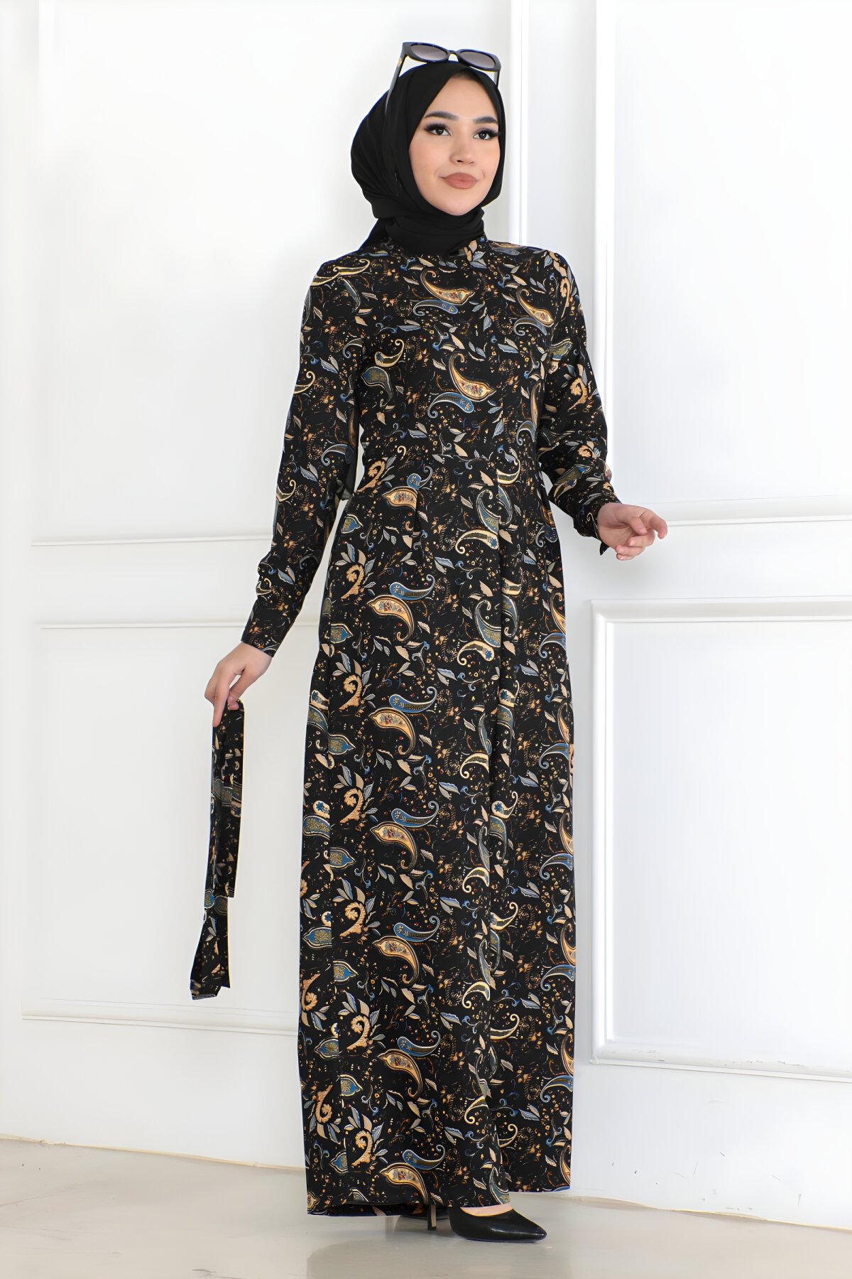 Patterned Modest Jumpsuit Dress - Black - Modamihram