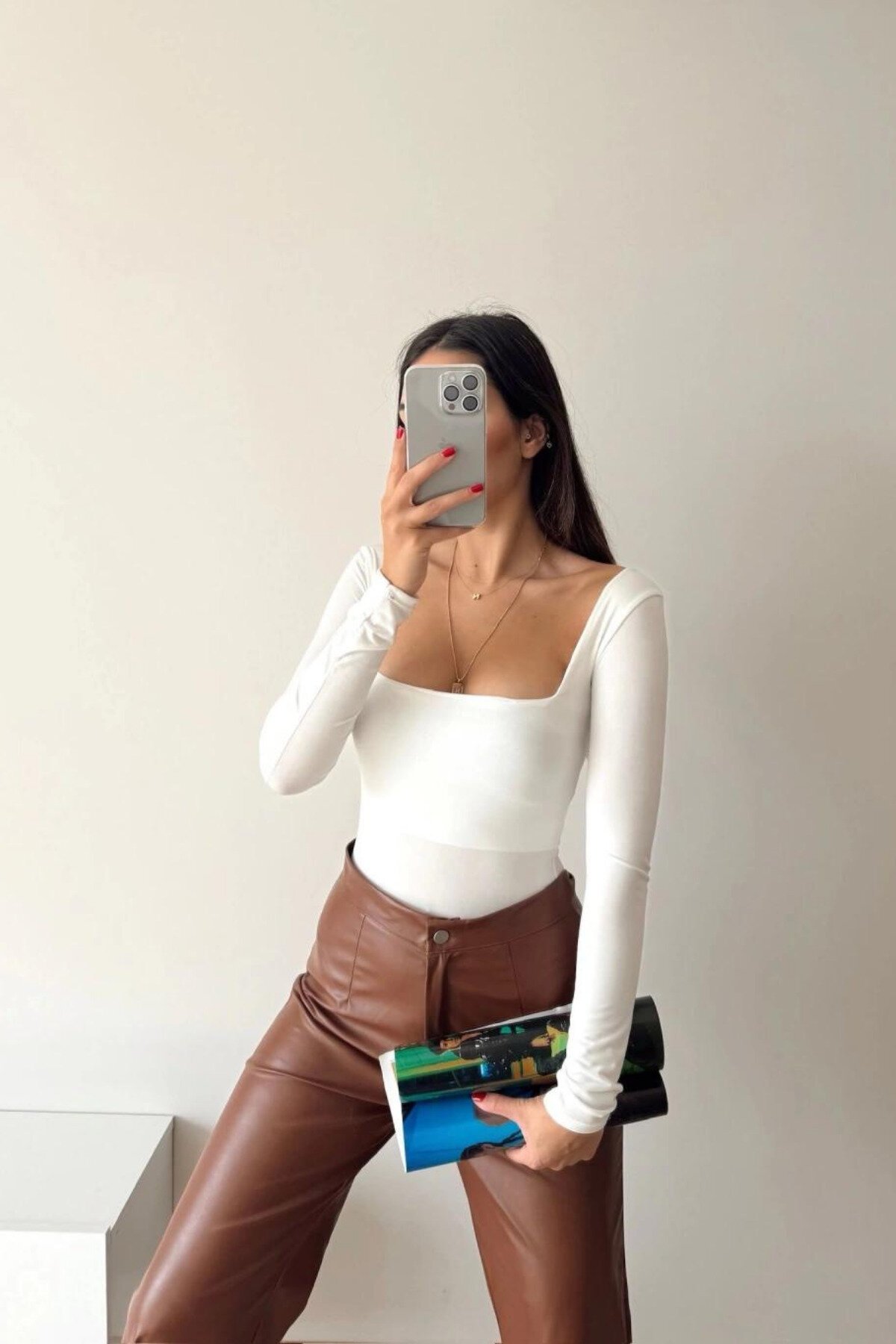 Square Neck Bodysuit - White - MOZENA
