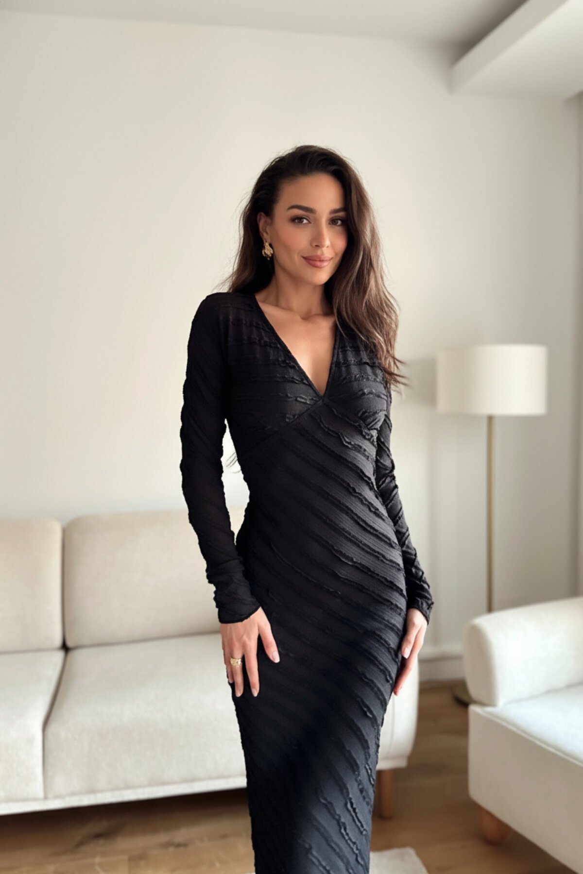 Long Reverse Stitch V-Neck Dress - Black - MOZENA