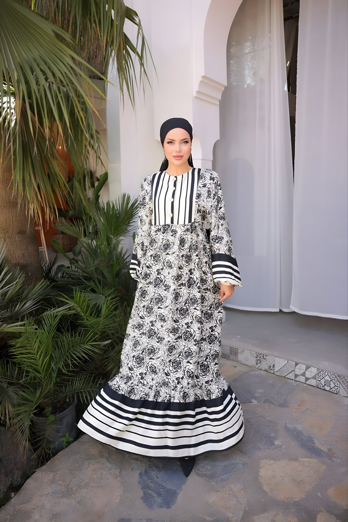 Belmando Skirt Patterned Fluid-Trim Modest Dress - Black - Nissra