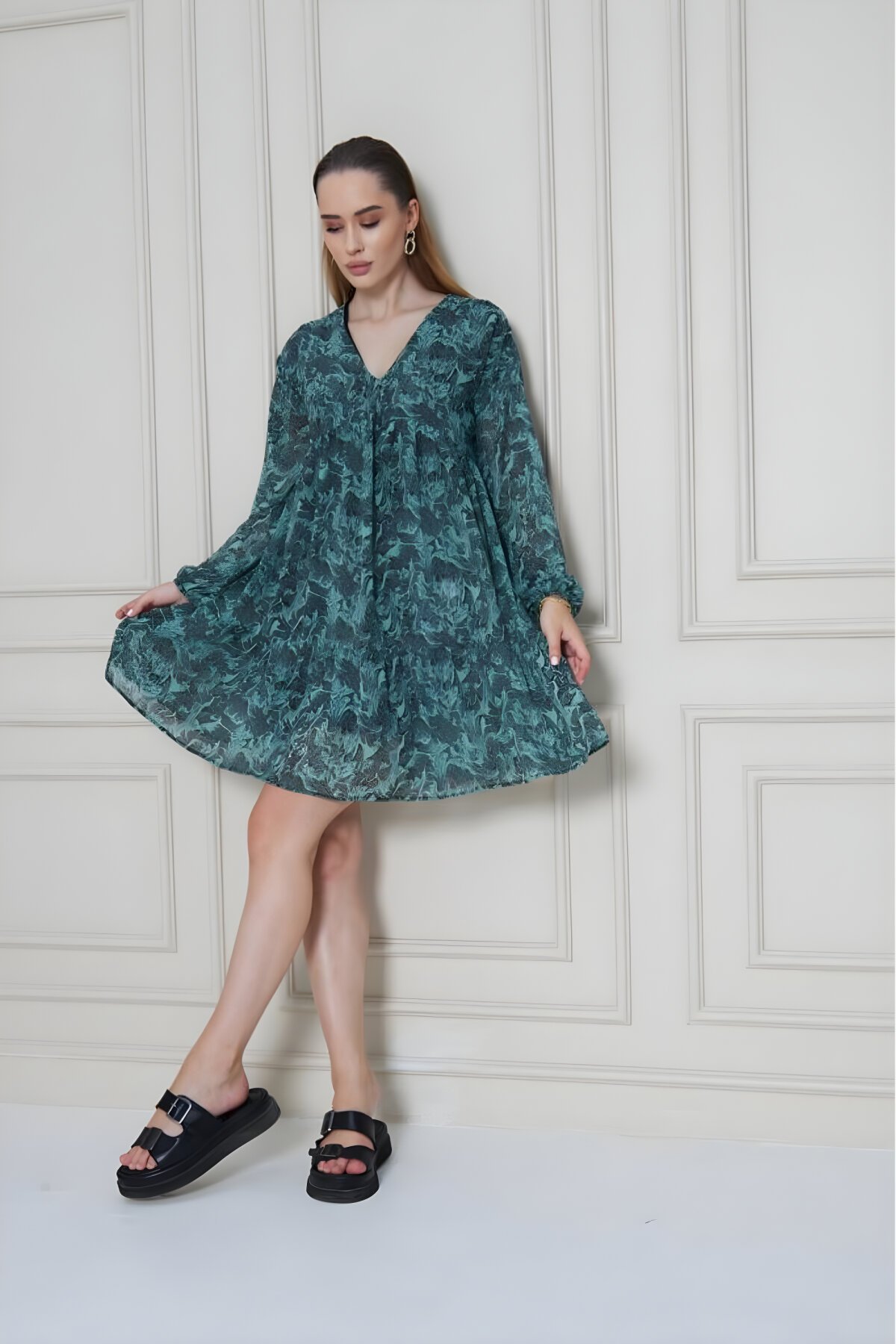 Yeşil Astarlı Şifon Mini Kloş Uzun Kol Elbise - Pasaklı Giyim