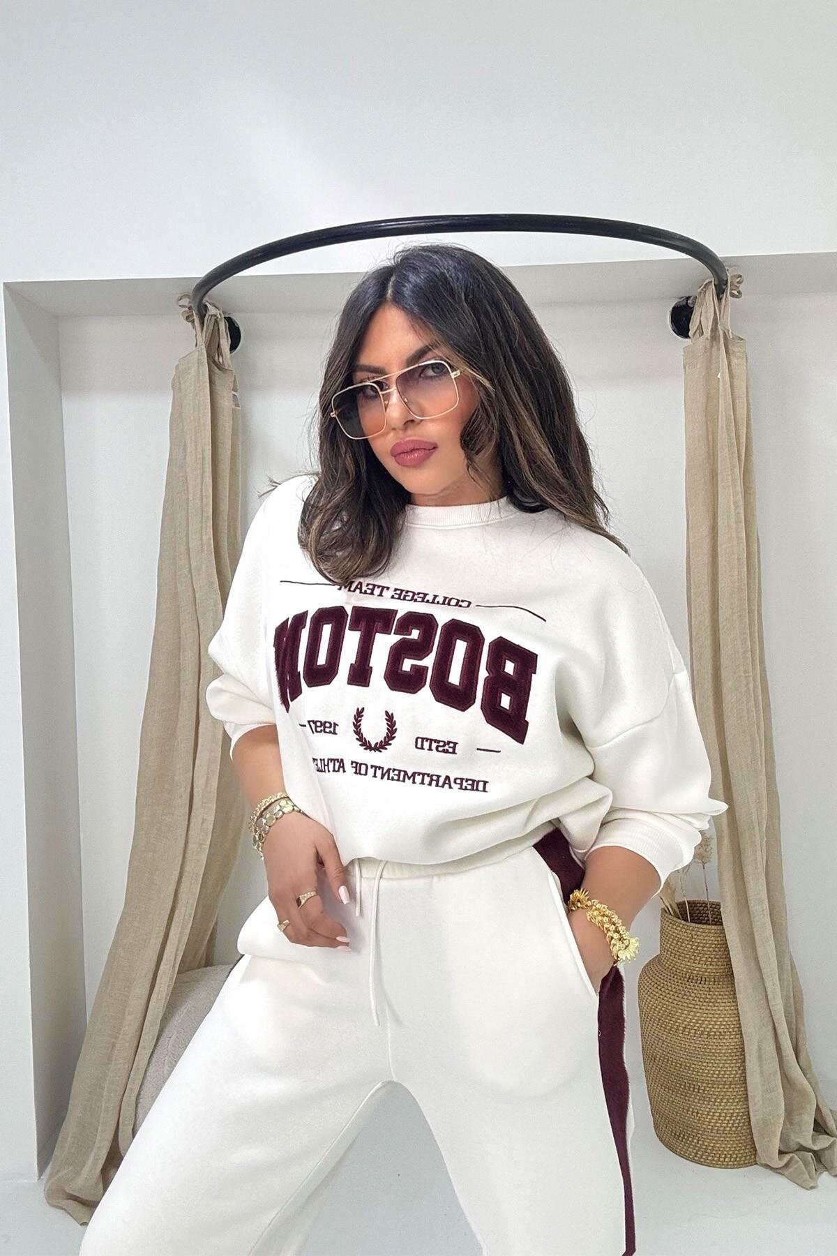 Ekru Boston Kürk Yazı Detay Sweatshirt - Sohotique By P