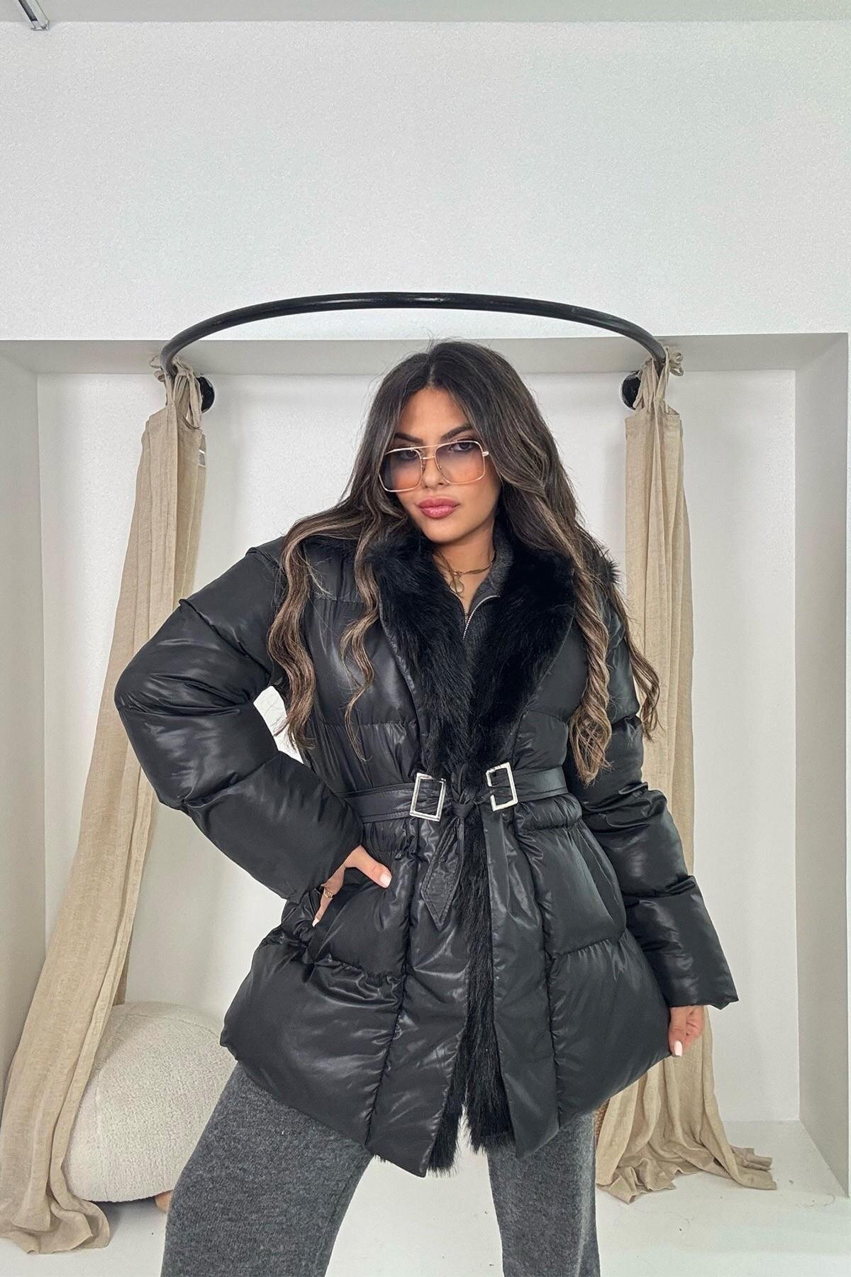 Siyah Şişme Kürklü Mont - Sohotique By P